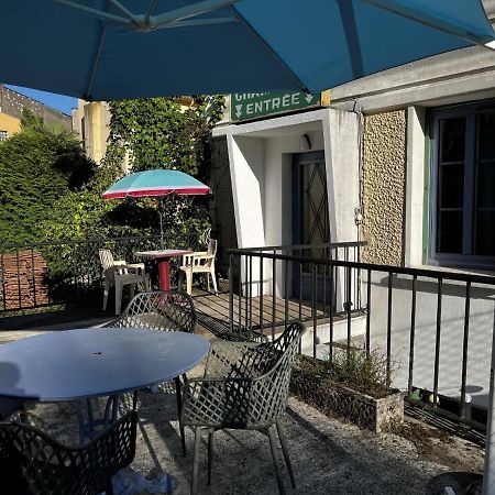 Charmant 2 Pieces Avec Terrasse Proche Centre Ville - Parking Gratuit A Proximite Лурд Екстериор снимка